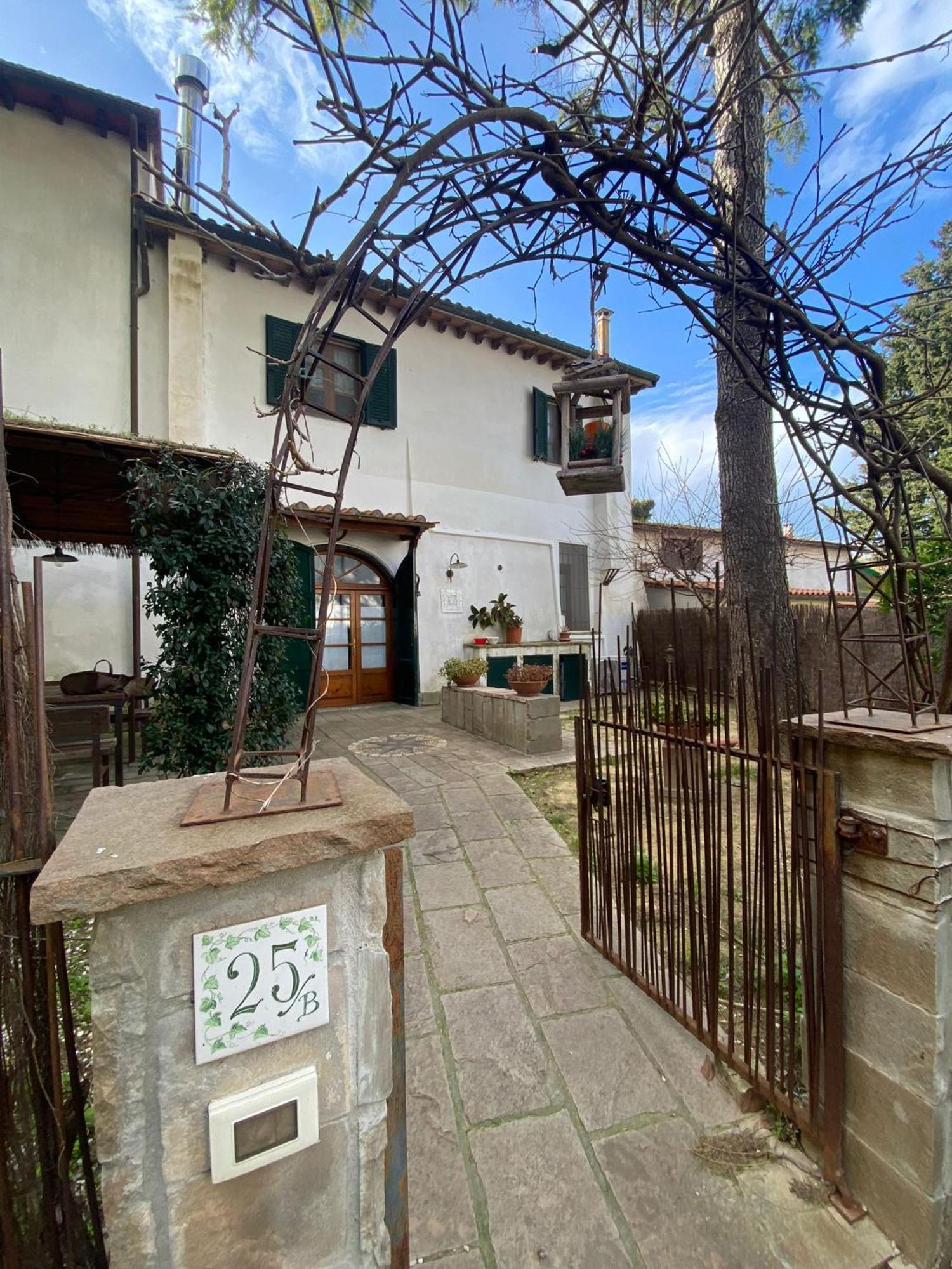 La Lanterna Apartment Collesalvetti Luaran gambar